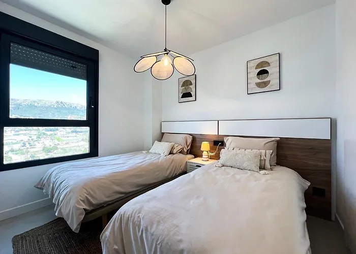 Unique For Up To 6 People At A Great Location In Apartment *