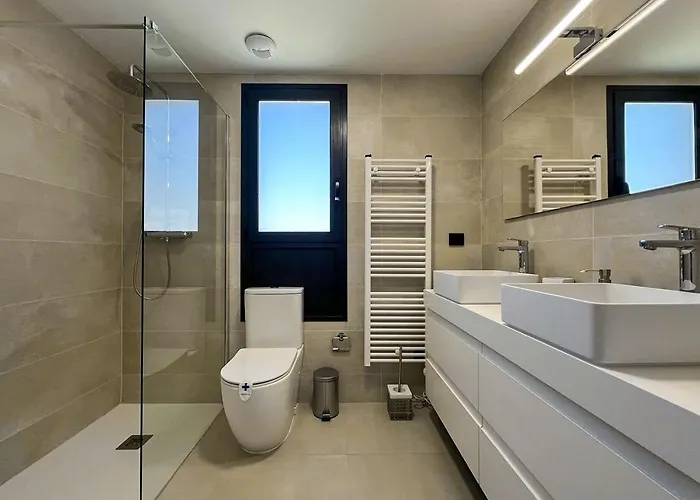 Unique For Up To 6 People At A Great Location In Lejlighed